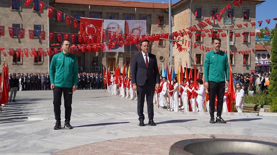 19 MAYIS ATATÜRK’Ü ANMA, GENÇLİK VE SPOR BAYRAMI ISPARTA’DA COŞKUYLA KUTLANDI.