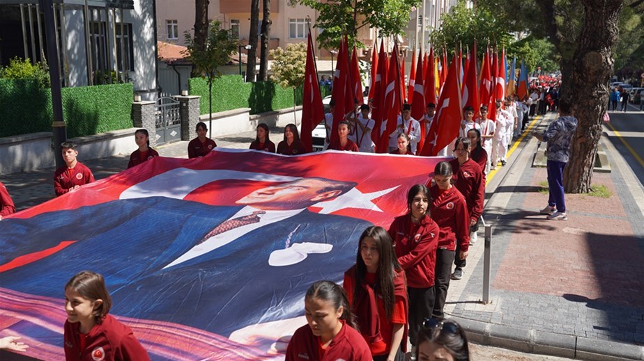 GENÇLİK HAFTASI KUTLAMALARI BAŞLADI